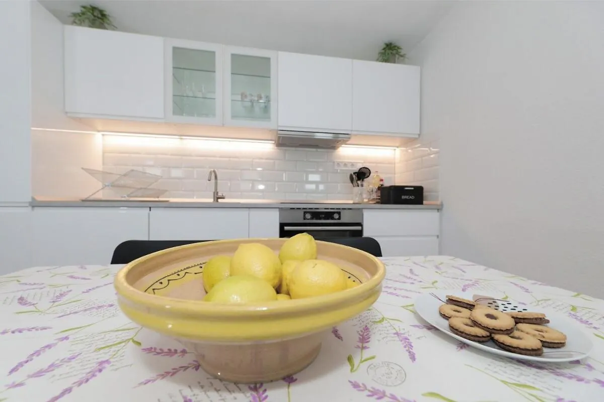Seaside Retreat Villa Kastela Croatia